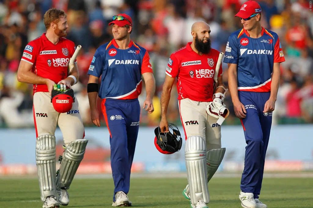 IPL इतिहास के 5 सबसे कम स्कोर बनाने वाली टीम Delhi Daredevils - 67 रन 